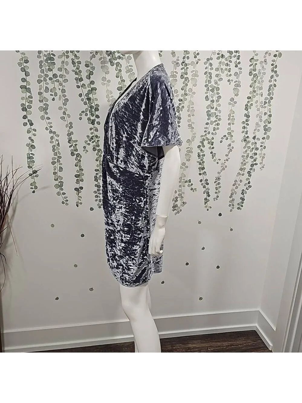 NWOT Show Me Your MuMu Crushed Velvet Mini Dress - Picture 4 of 9